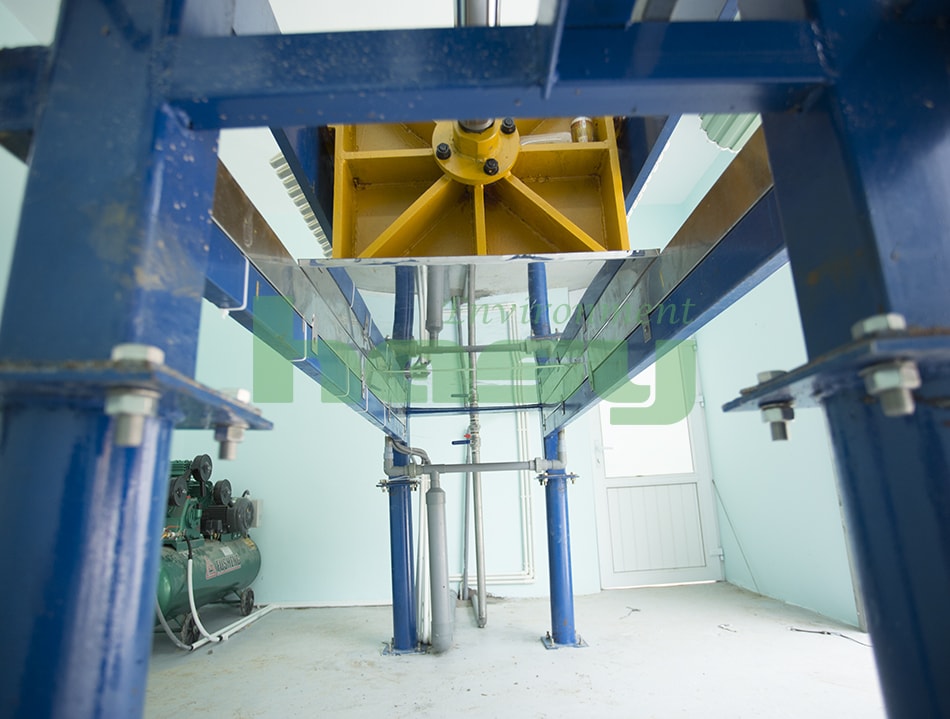 Máy ép bùn khung bản hoàn thiện chuẩn bị xuất xưởng